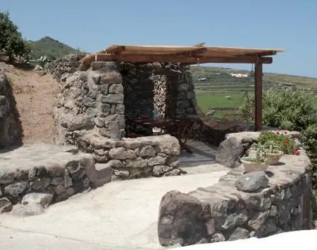 Dammuso Del Nonno * Pantelleria