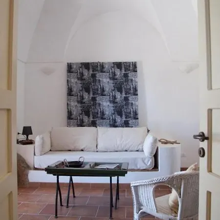 Holiday home Dammuso Del Nonno *